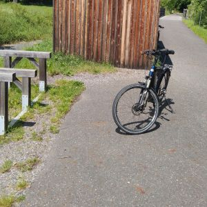 Slavkovským lesem po nové drážní cyklostezce