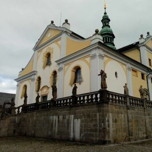 Z Dobříše na Svatou horu u Příbrami