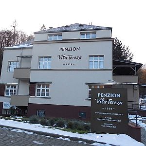 Ve výtahu