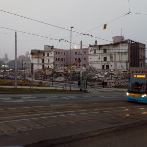 Provozní budova ČD v Praze hl. n. zbořena!